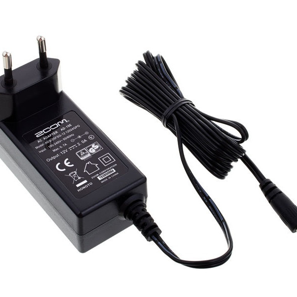Zoom ALIMENTADOR 12v AD 19