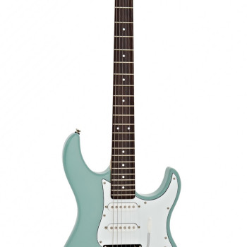 Yamaha Pacifica 112V Sonic Blue